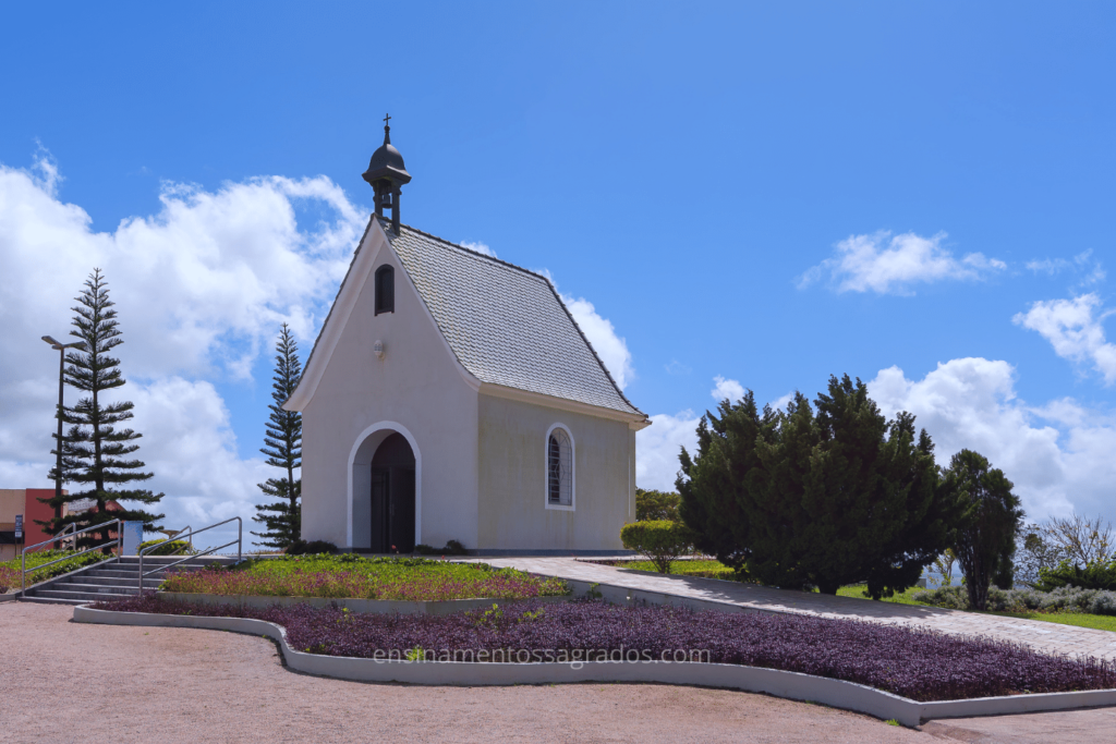 Lucas 12:15 – A Verdadeira Essência da Vida