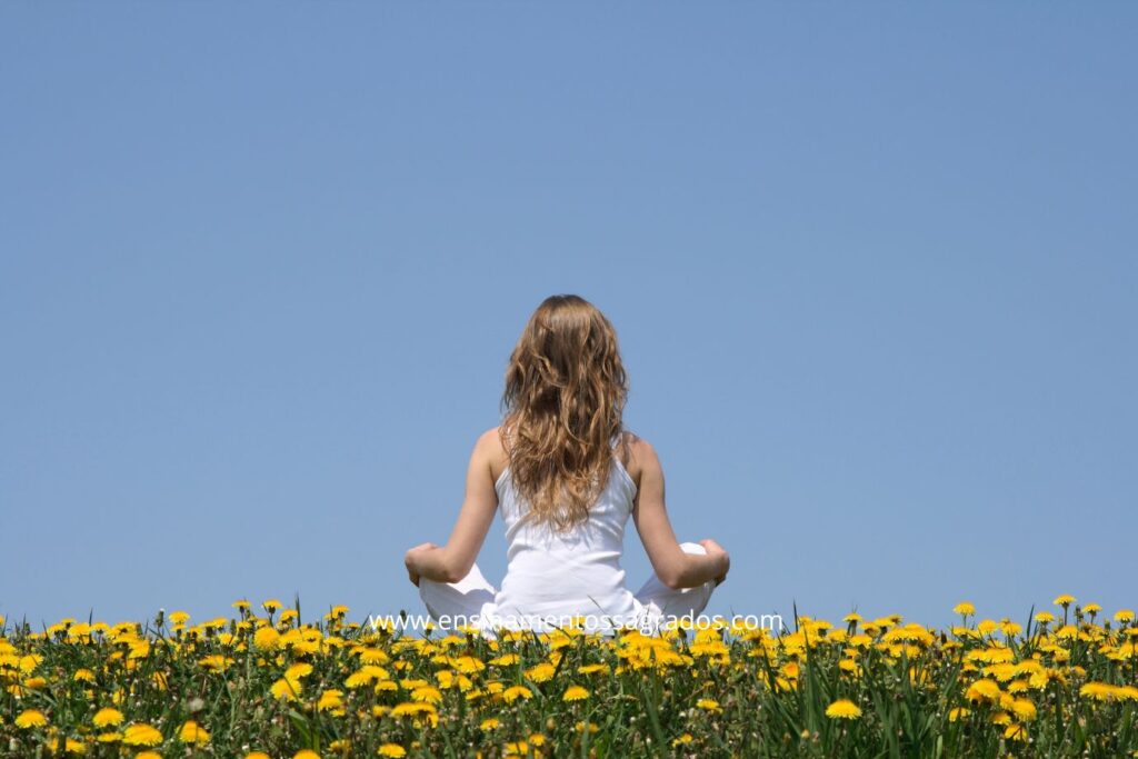 1 Coríntios 1:25 – A Sabedoria Divina na Aparente Loucura de Deus